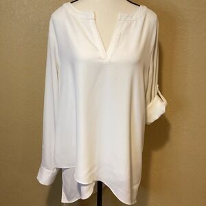 Tahari Ivory Tulip Hem Blouse‎ Tunic, Oversized, Size Medium, NWT